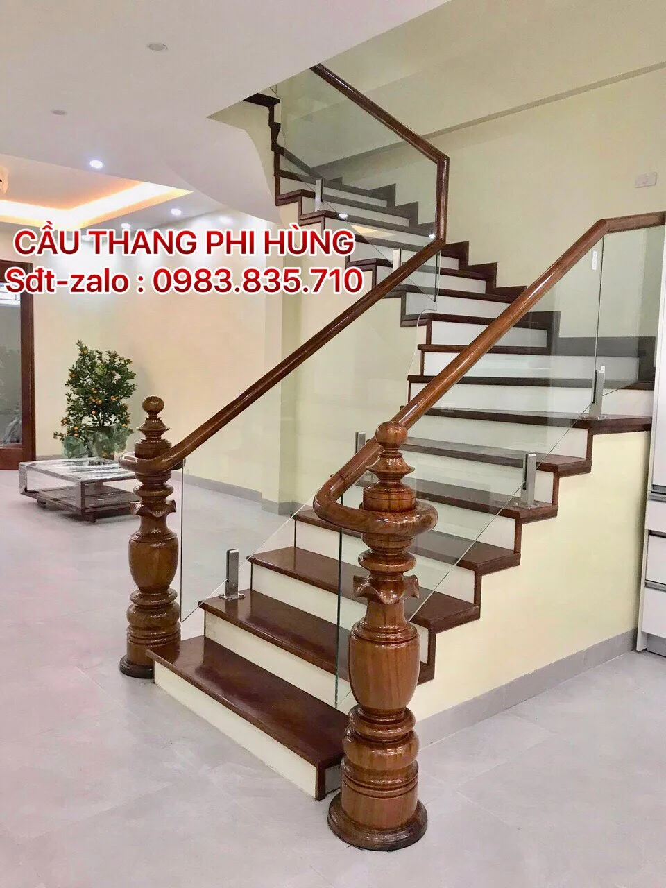 Cầu Thang Gỗ Kính Cường Lực Đẹp . Cầu Thang Lan Can Kính Tay Vịn Gỗ