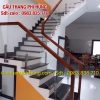Cầu Thang Kính Cường Lực Đẹp Tay Vịn Gỗ