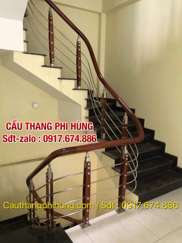 Báo giá cầu thang inox tay vịn gỗ, Lan can cầu thang inox tay vịn nhựa tại Hà Nội