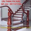 Cầu Thang Kính Cường Lực Tại Hà Nội . Cầu Thang Kính Đẹp Tay Vịn Gỗ