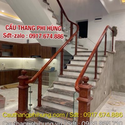 Tay Vịn Cầu Thang Kính Đẹp Tại Hà Nội . Lan Can Cầu Thang Kính Cường Lực