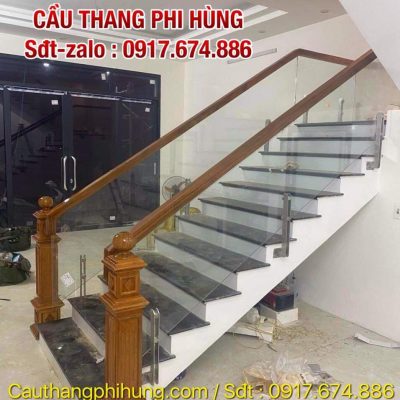 Cầu Thang Kính Đẹp Tay Vịn Gỗ . Mẫu Cầu Thang Kính Cường Lực Đẹp