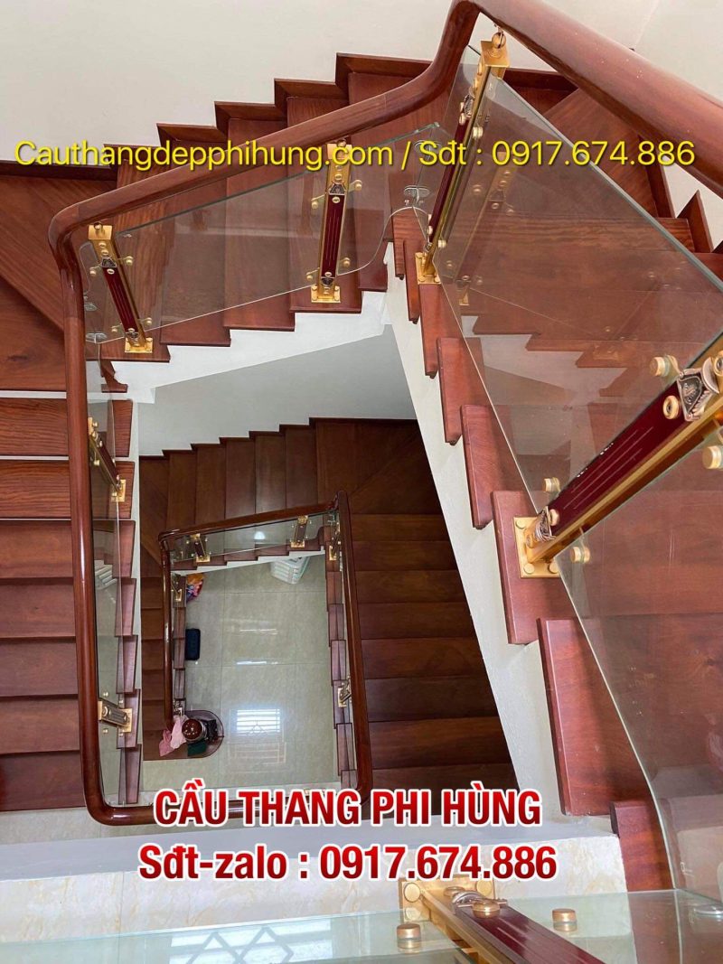 Cầu Thang Lan Can Kính Đẹp Tại Hà Nội . Cầu Thang Kính Tay Vịn Gỗ