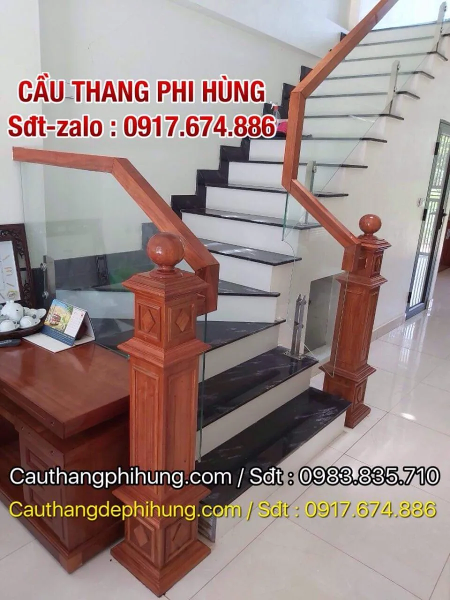 CẦU THANG GỖ KÍNH TẠI HẠ LONG, QUẢNG NINH