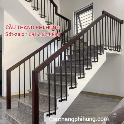 Cầu Thang Lan Can Sắt Đẹp Tay Vịn Gỗ. Cầu Thang Sắt Đẹp Hà Nội