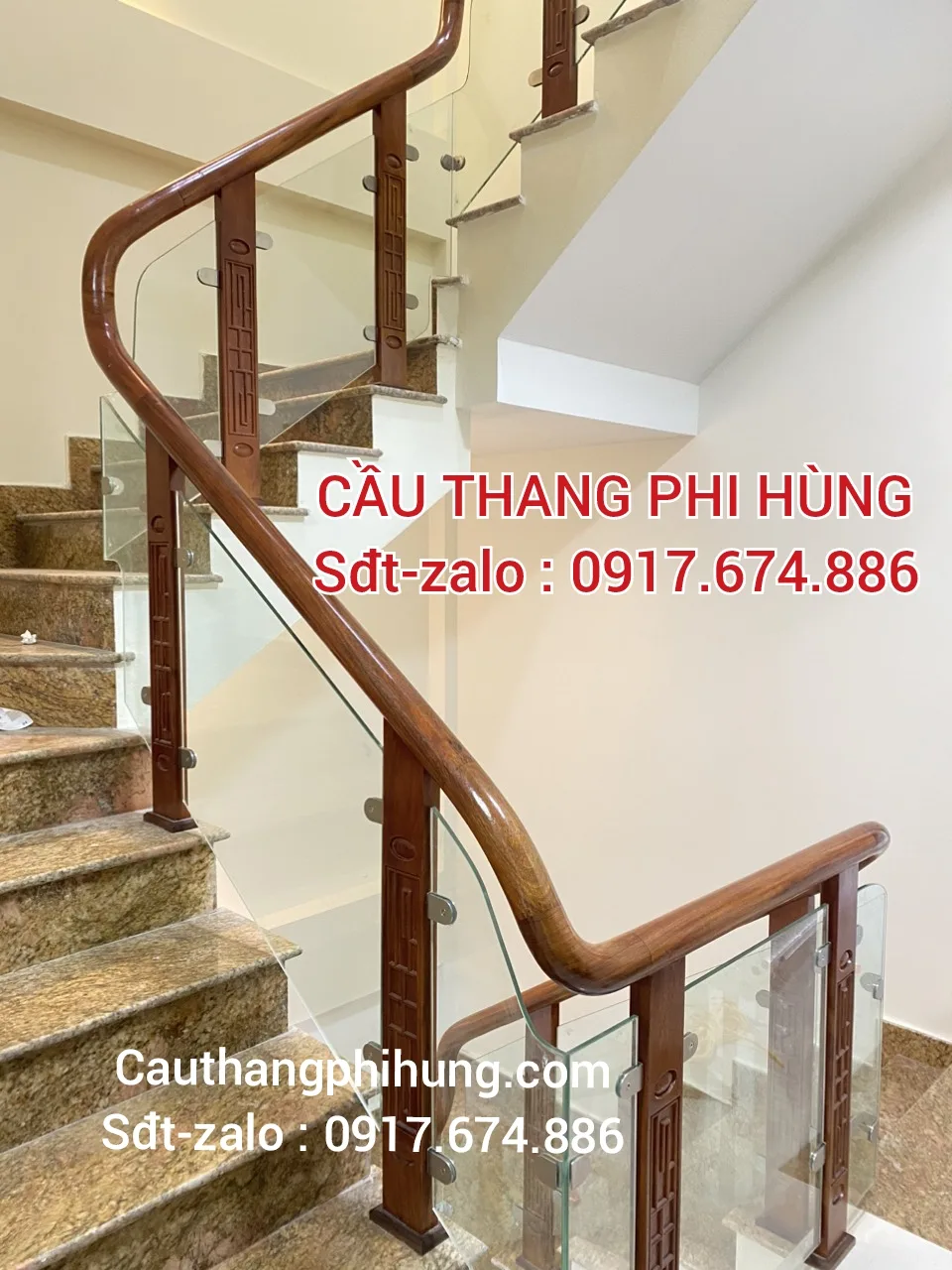 CẦU THANG KÍNH GỖ ĐẸP TẠI VĂN GIANG, HƯNG YÊN