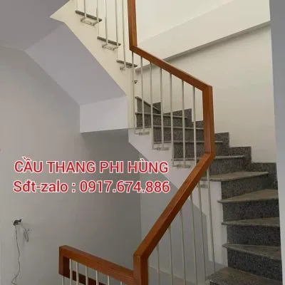 Mẫu Cầu Thang Sắt Gỗ Đẹp . Tay Vịn Cầu Thang Sắt Mỹ Thuật Đẹp