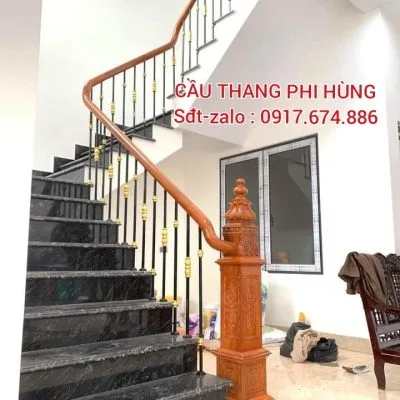 Mẫu Cầu Thang Sắt Đẹp Tay Gỗ. Cầu Thang Lan Can Sắt Mỹ Thuật Đẹp
