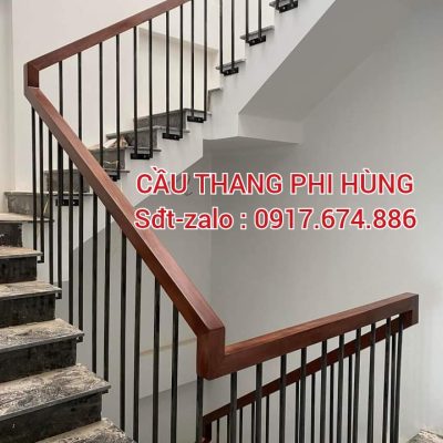 Cầu Thang Sắt Đẹp Tay Vịn Gỗ . Lan Can Cầu Thang Sắt Đẹp Nghệ Thuật