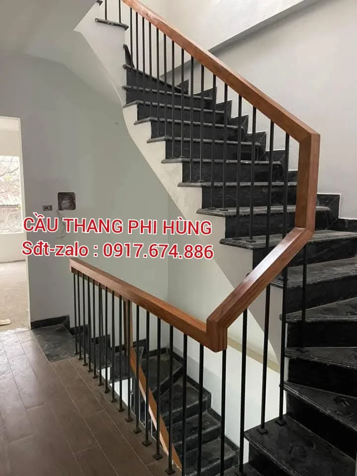 Cầu Thang Sắt Đẹp Tay Gỗ . Cầu Thang Lan Can Sắt Mỹ Thuật